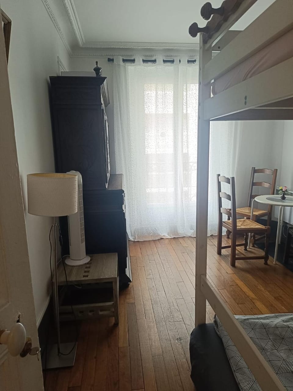 Chambres privées dans un appartement de 2 pièces à Paris 13e Hostel in Paris