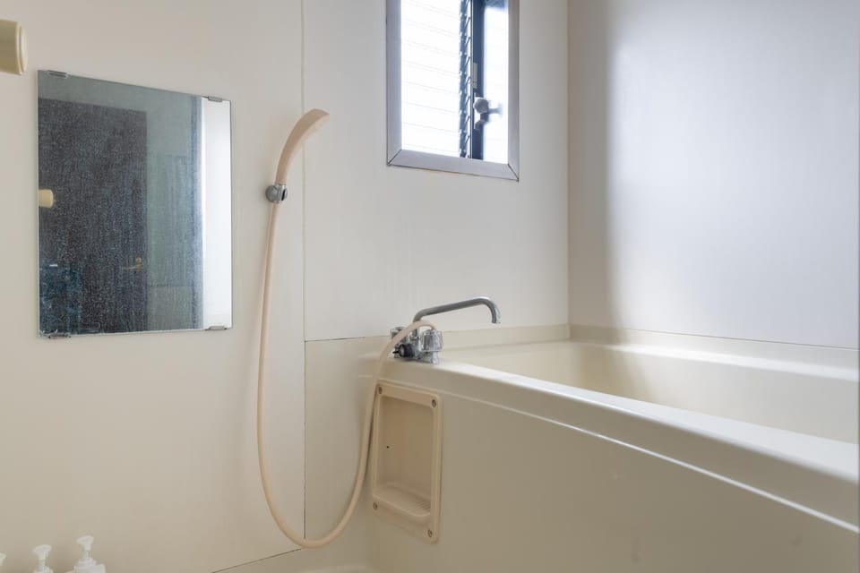 Bathroom, Bath