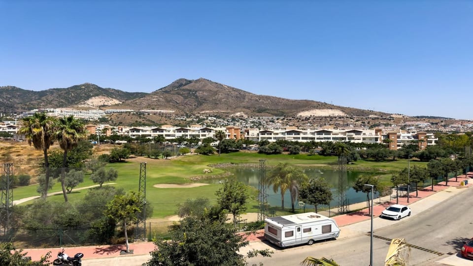 Vivienda Cronos Golf Apartment in Benalmadena