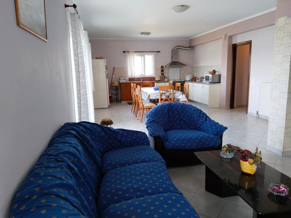 Christos House Apartment in Euboea