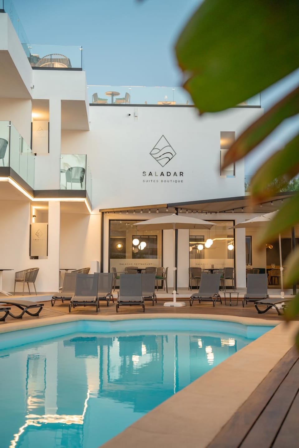 Property building, Restaurant/places to eat, Swimming pool
