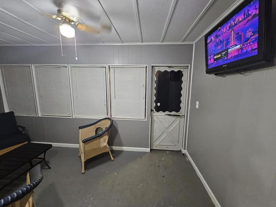 Private Apartment In Berlin House in Connecticut
