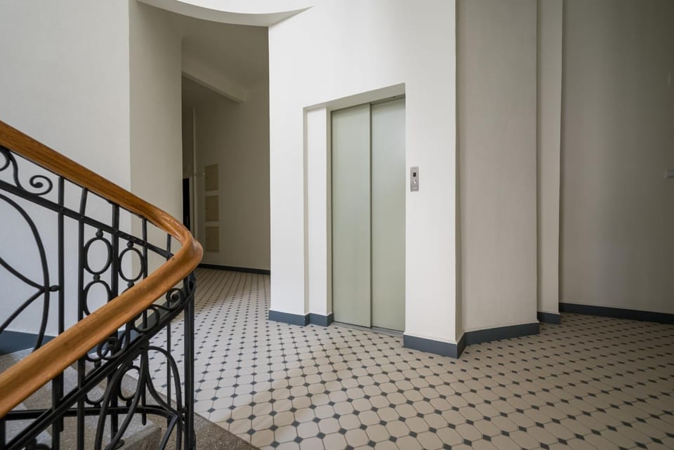elevator