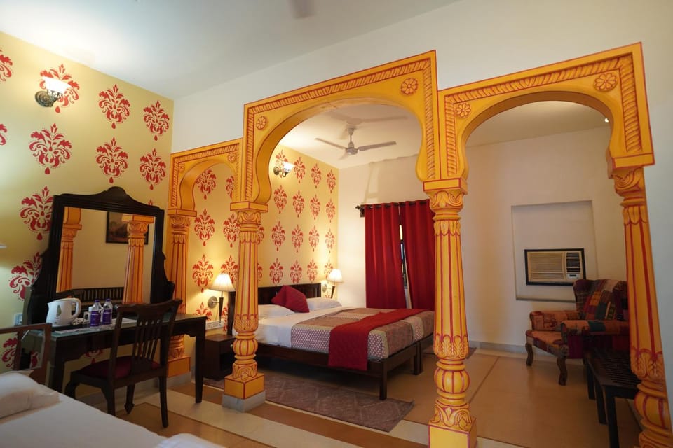 Bed, Photo of the whole room, Seating area, Bedroom, wardrobe