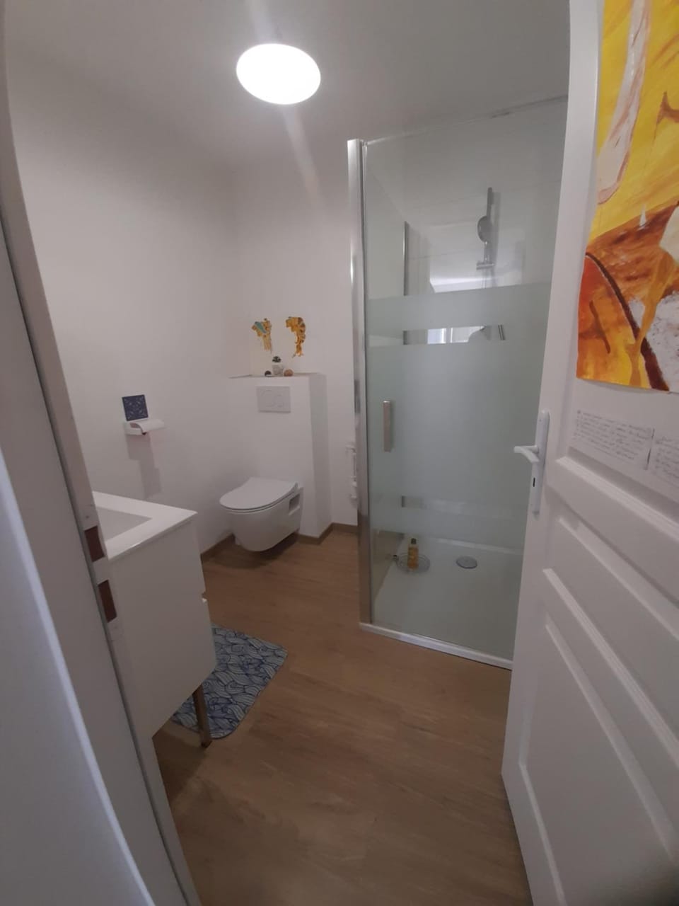 Shower, Toilet, heating, washing machine