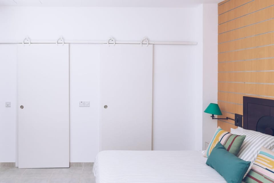 Bed, Bedroom, wardrobe