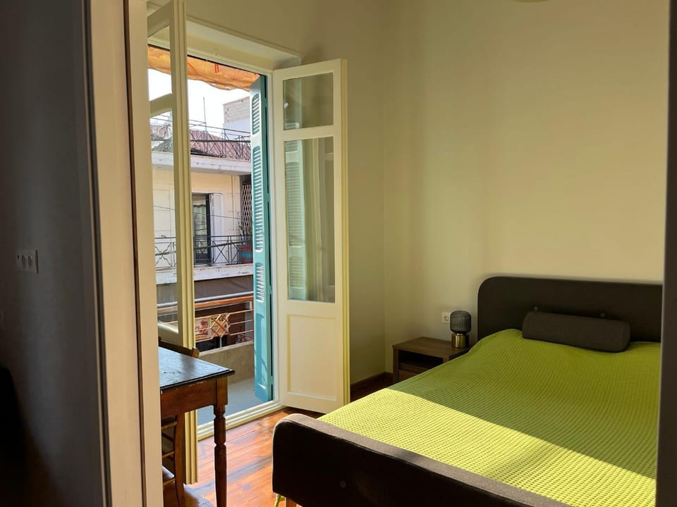 Bed, View (from property/room), Balcony/Terrace, Bedroom