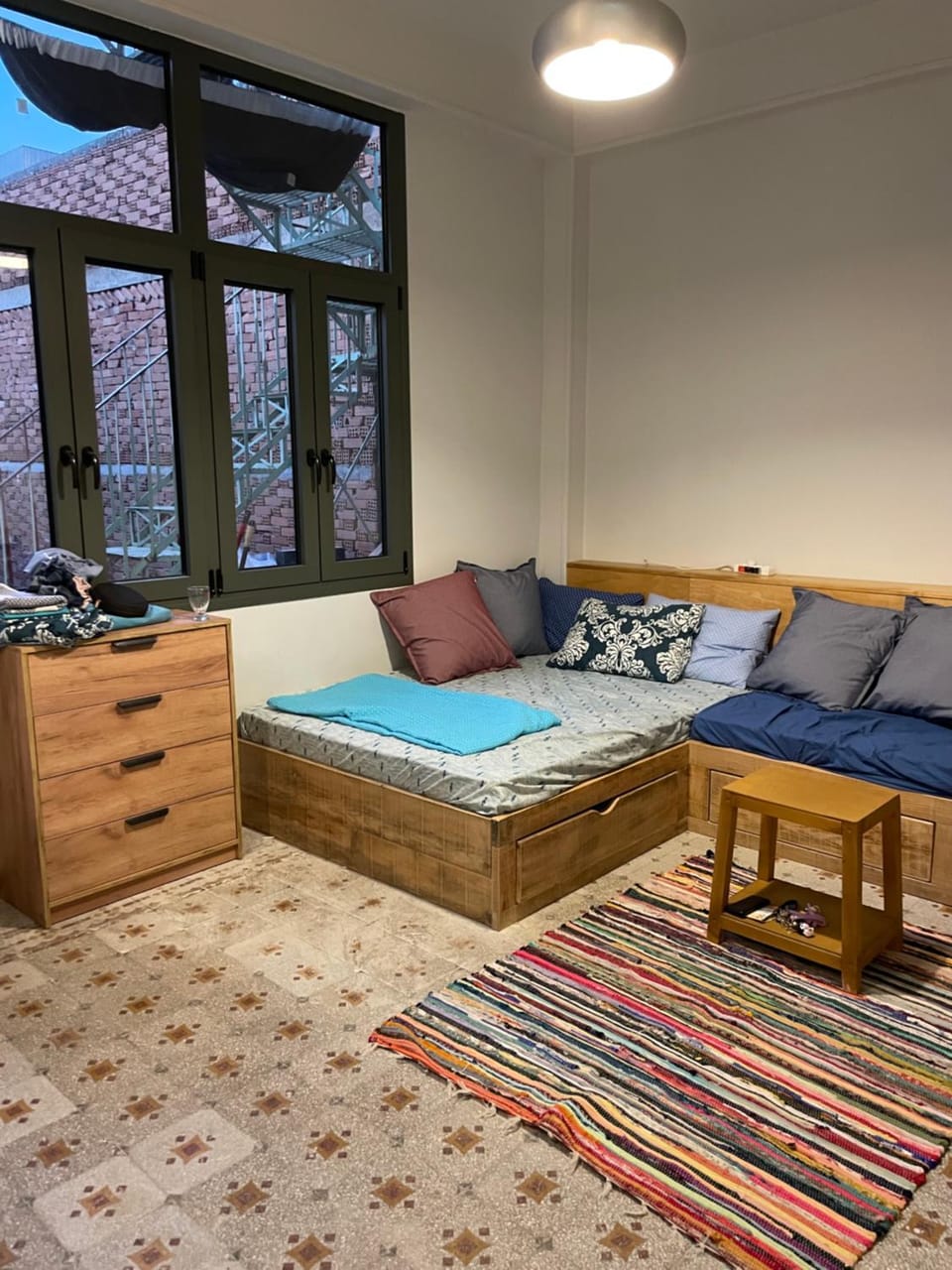 Photo of the whole room, Seating area, Bedroom