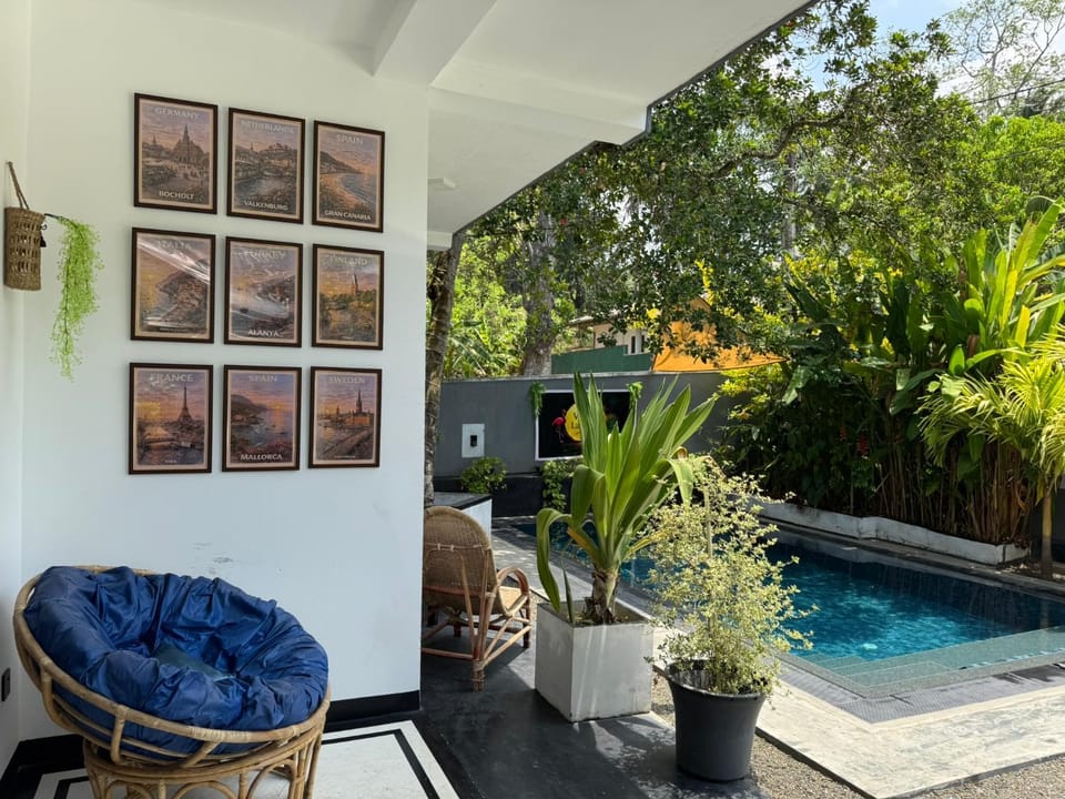 View (from property/room), Balcony/Terrace, Swimming pool