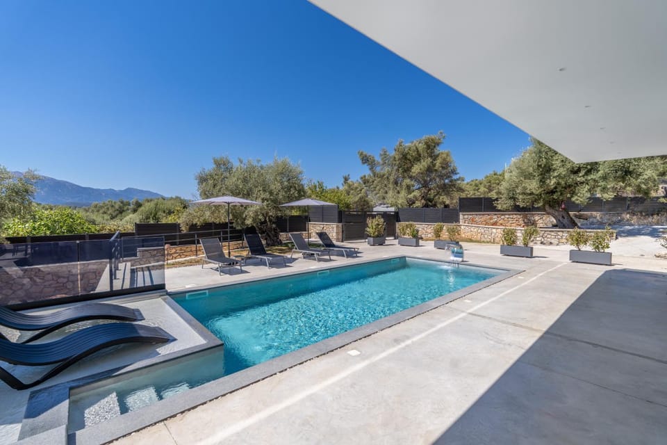 Natural landscape, Pool view, Swimming pool, sunbed
