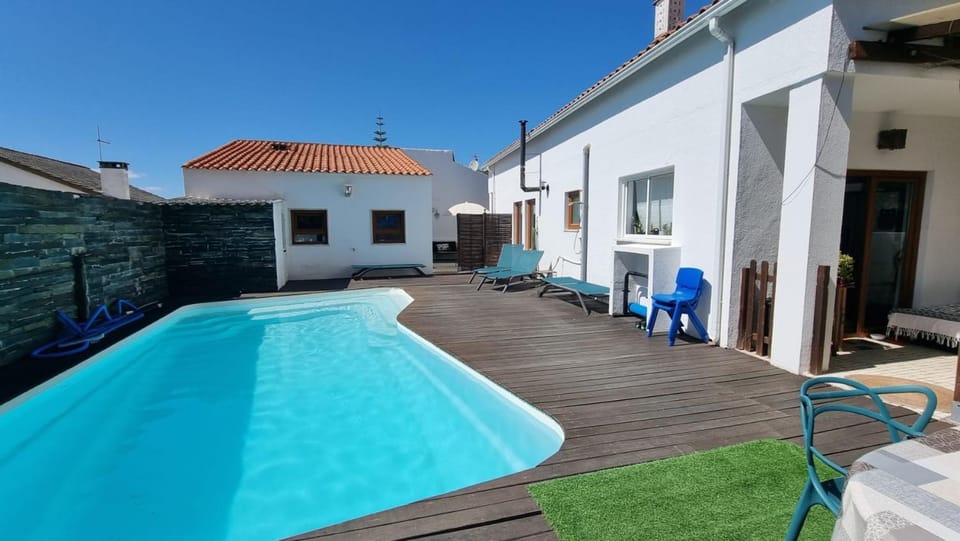 House of Arts Bed and Breakfast in Setubal District