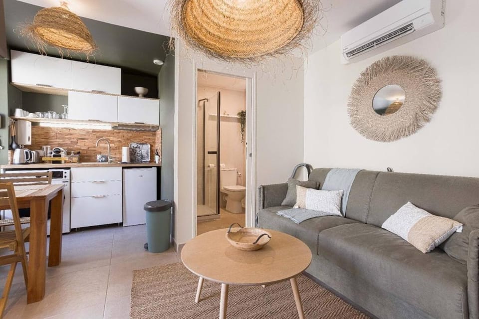 Kaméa - Palais & plage, clim, vieux Suquet, port Apartment in Cannes