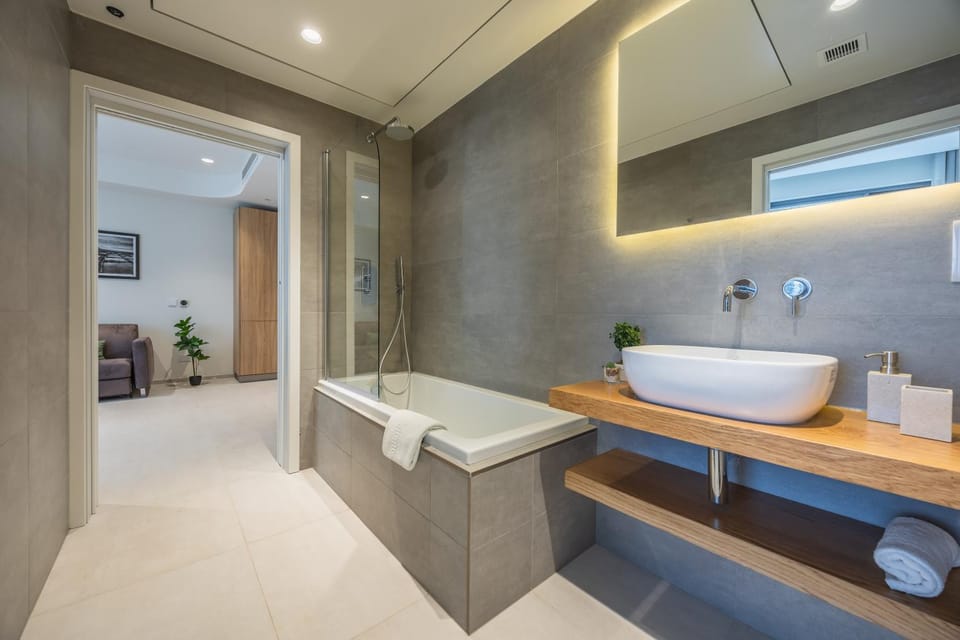 The Signature Suite in Mercury Tower Apartment in Saint Julians