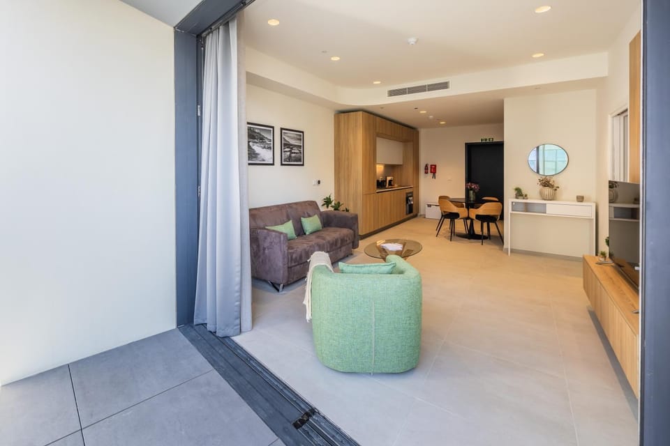 The Signature Suite in Mercury Tower Apartment in Saint Julians
