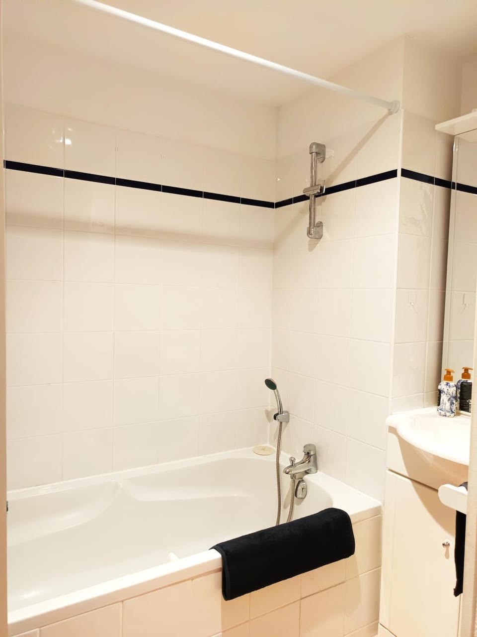 Bathroom, towels, towels