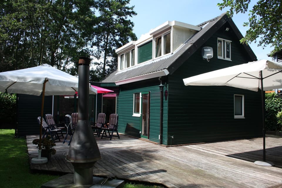BBQ facilities, Garden, Balcony/Terrace