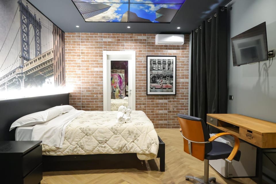 Decorative detail, Bedroom, furniture
