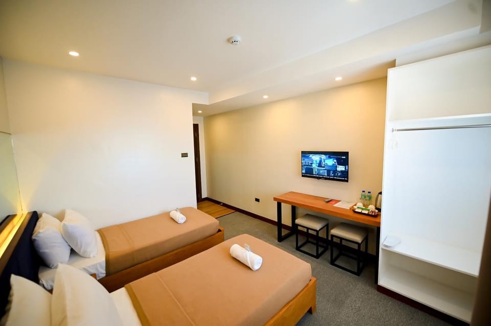 Blue Harbor Hotel Hotel in Calabarzon