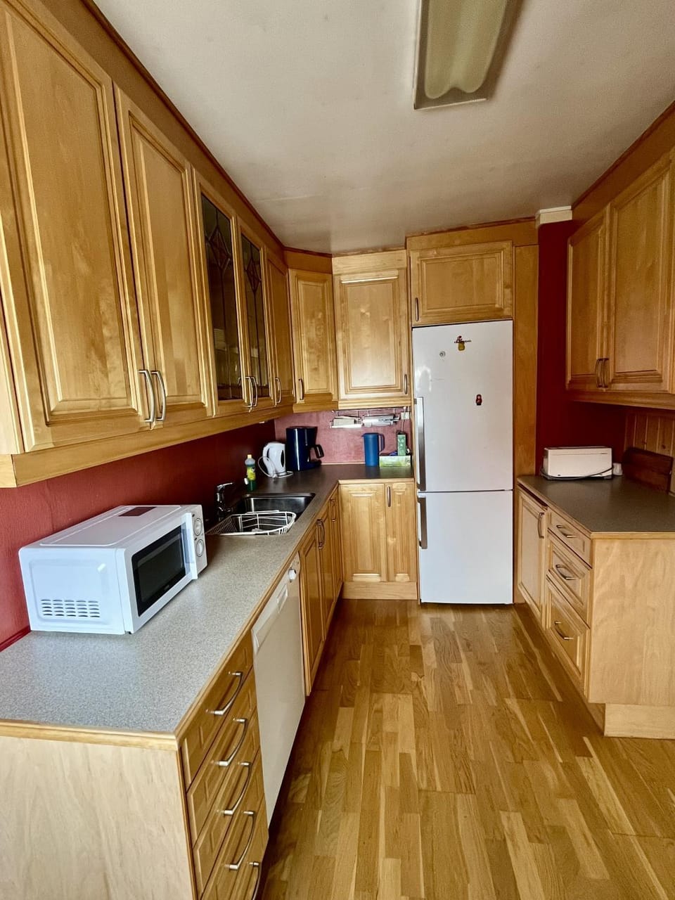 Kitchen or kitchenette, dishwasher, microwave, kitchen