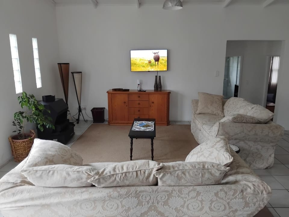 Hillcrest House Apartment in KwaZulu-Natal