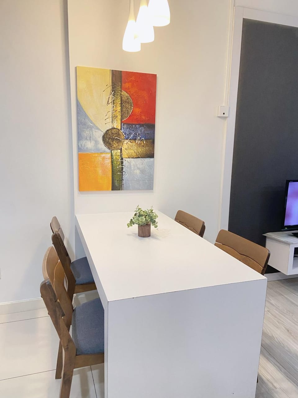Living room, Seating area, Dining area