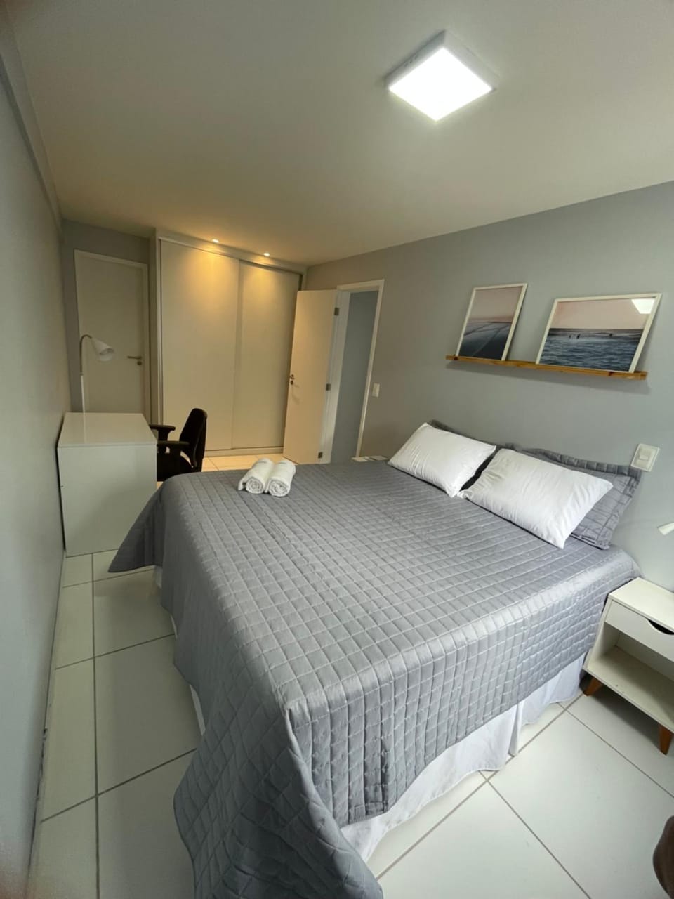 Bed, Photo of the whole room, Bedroom, wardrobe