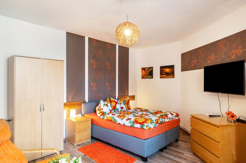 Living room, Bedroom
