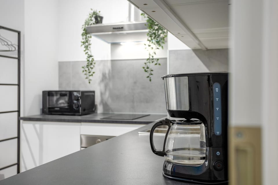 Coffee/tea facilities, kitchen