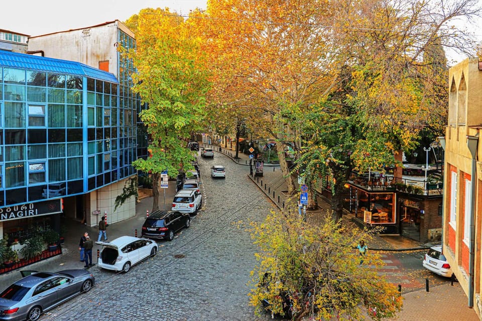 Elegant 2BR in Old Tbilisi - By Wehost Apartment in Tbilisi, Georgia