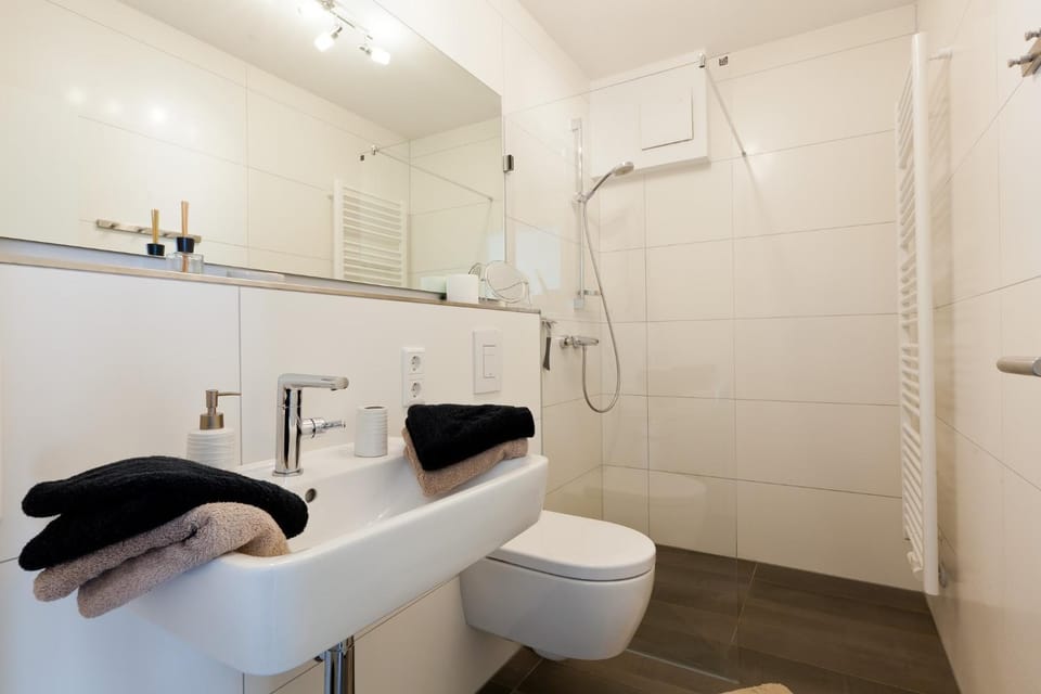 Bathroom, Living room