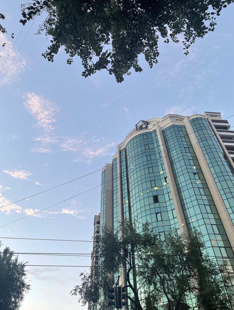 2-х комнатная квартира в центре города с шикарным видом с 16 этажа Apartment in Almaty
