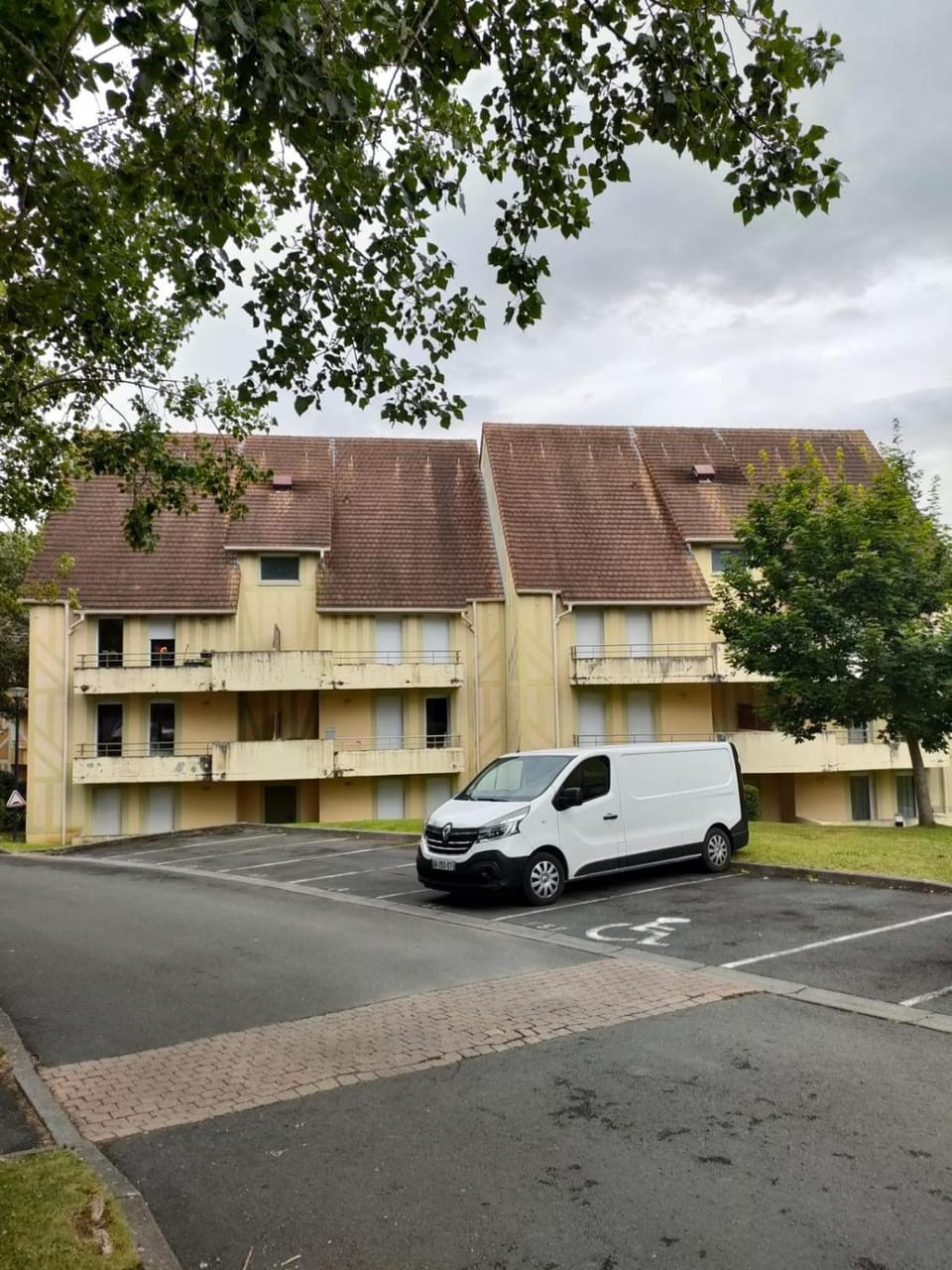 Property building, Location, Parking