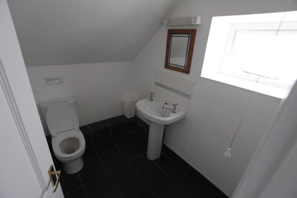 Toilet, Bathroom