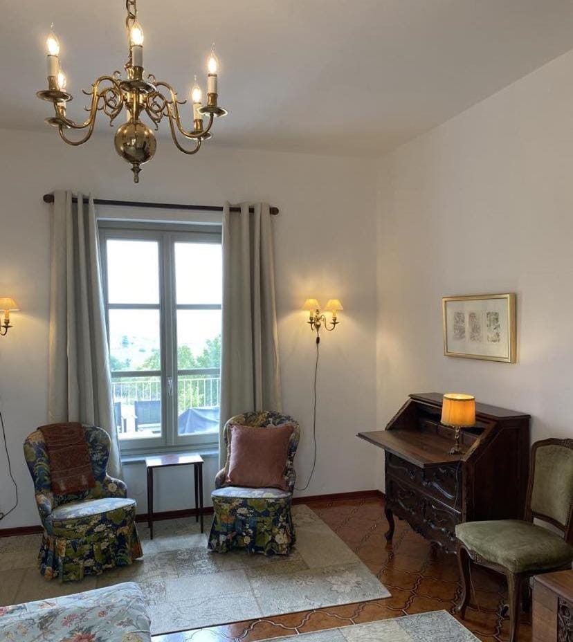Photo of the whole room, Seating area, Garden view, Pool view, Street view