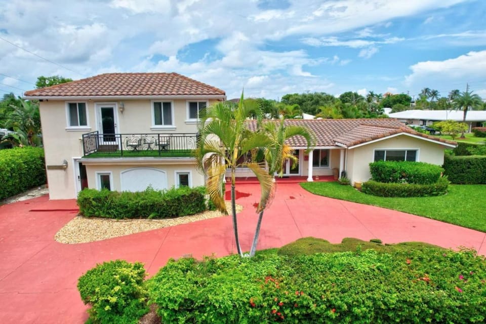 Property building, Natural landscape