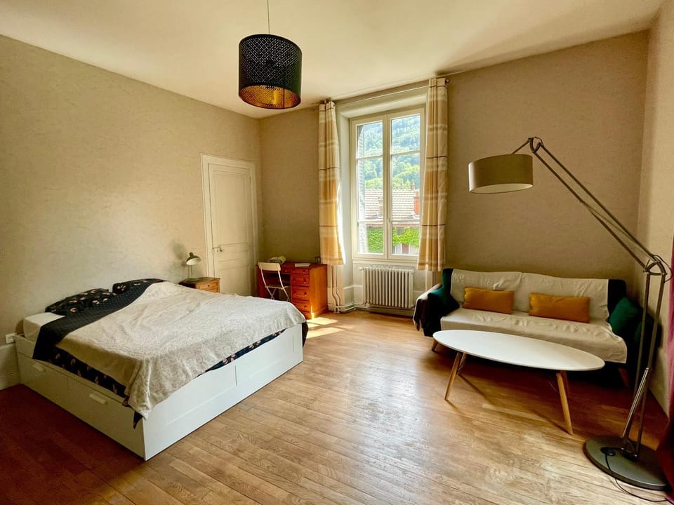 Property building, Living room