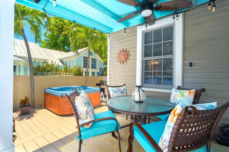Reynolds Paradise House in Key West