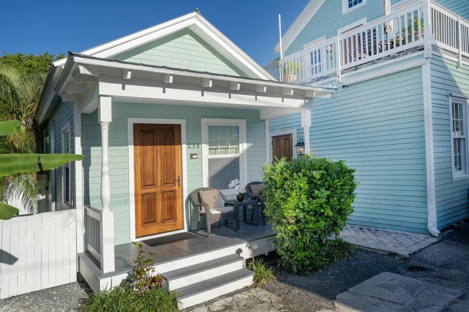 Lighthouse Suites Collection House in Key West