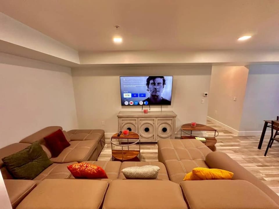 The Trendy Suite - Upgraded 2BR with Luxe Amenities Apartment in Paterson