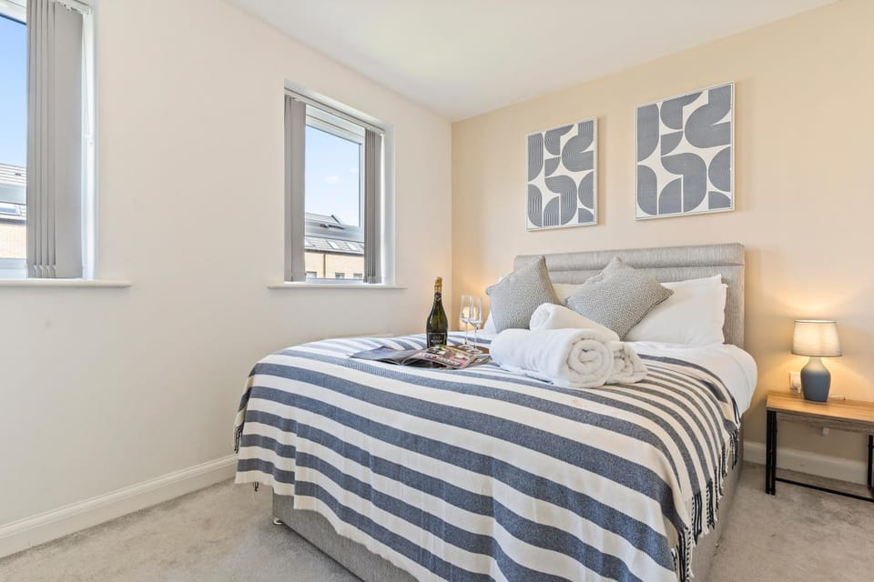 Bed, Photo of the whole room, Bedroom, heating, internet, towels