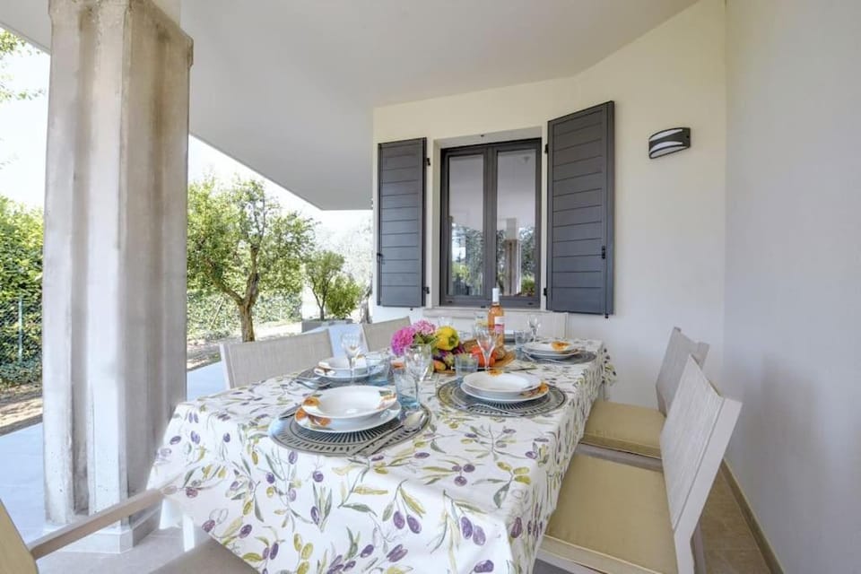 Balcony/Terrace, Dining area