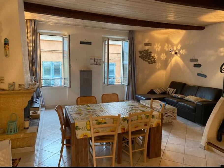 Plein Cœur de Sanary sur Mer Apartment in Sanary-sur-Mer