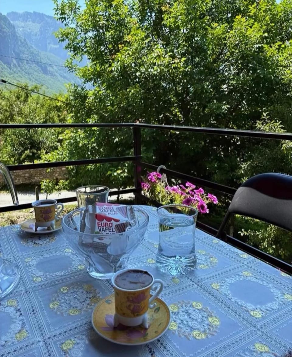 Guest House Ulnika Bed and Breakfast in Montenegro