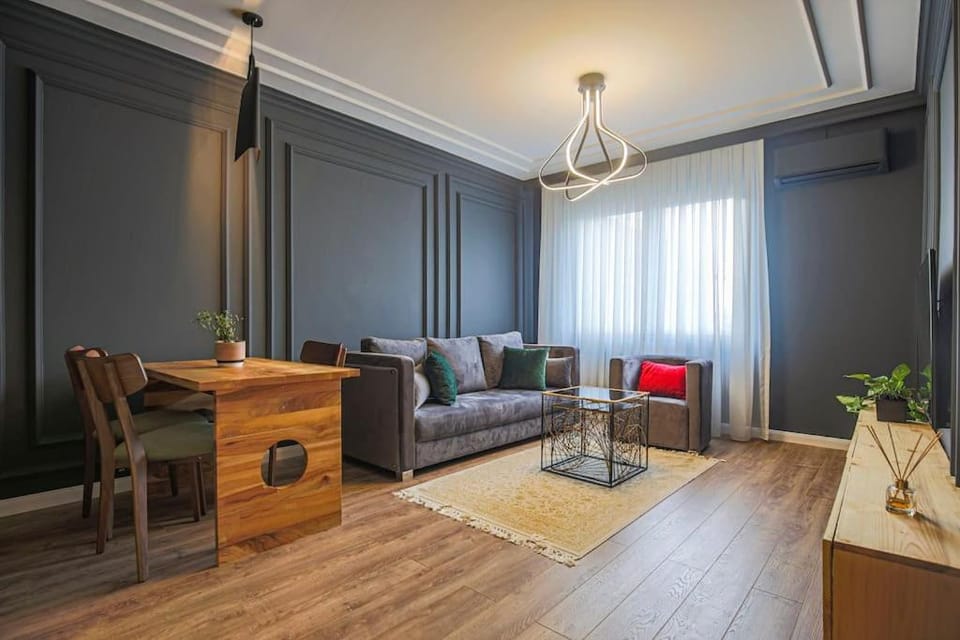 Living room, Seating area, Dining area