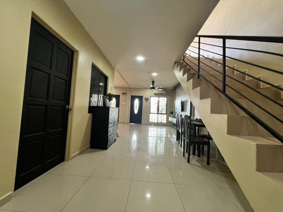 PAPA HOMESTAY murahMUSLIM House in Malacca