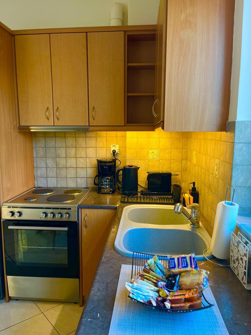 Kitchen or kitchenette, oven, stove