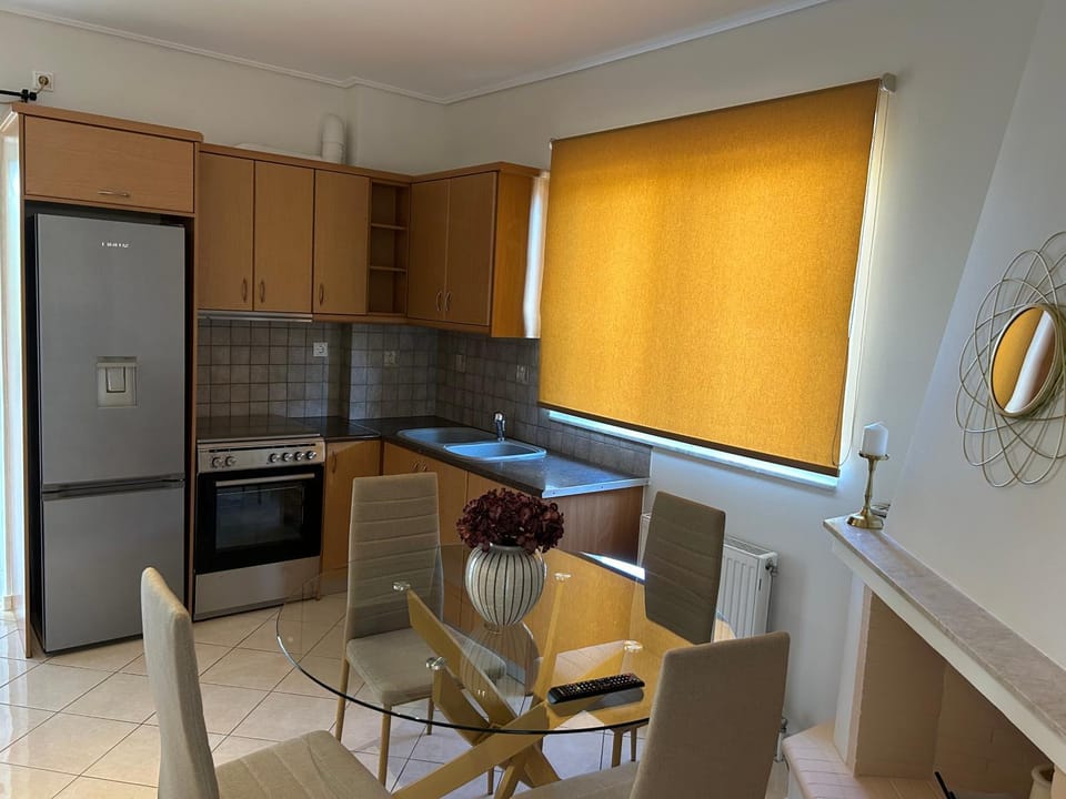 Kitchen or kitchenette, oven, stove