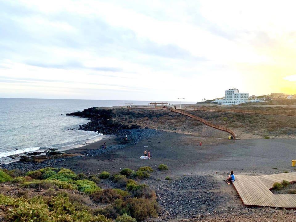 'Your Holiday Home-Los Abrigos-Tenerife' Apartment in Abona