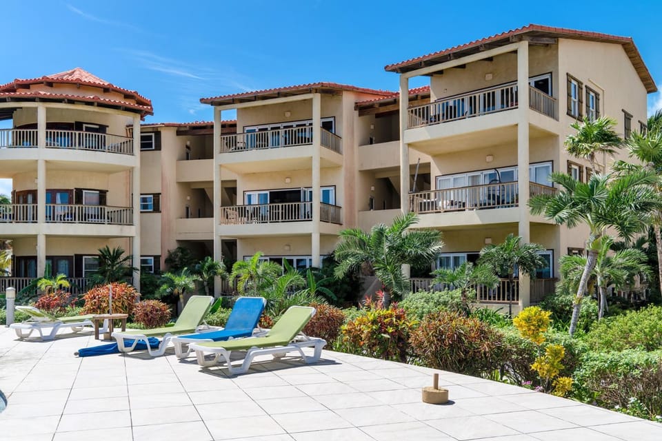 Residences at Barrier Reef 4B Oceanview 2 BR by Stay Floreo House in Corozal District