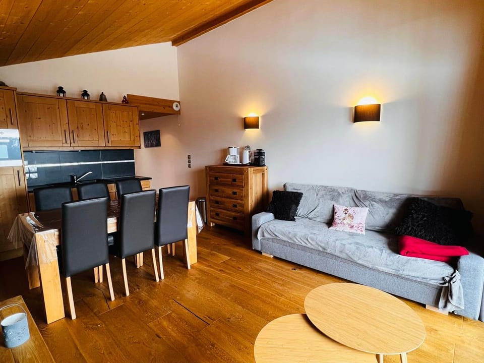 Superbe appartement 57m², 4 pers, parking, piscine - Les Saisies - FR-1-293-401 Apartment in Villard-sur-Doron